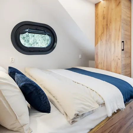 Hausboty Labe Apartmán